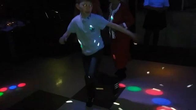 Цыганочка Коляна ...Смотреть всем смотреть онлайн