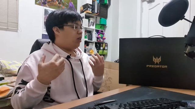 I got a package from PREDATOR! | Unboxing смотреть онлайн