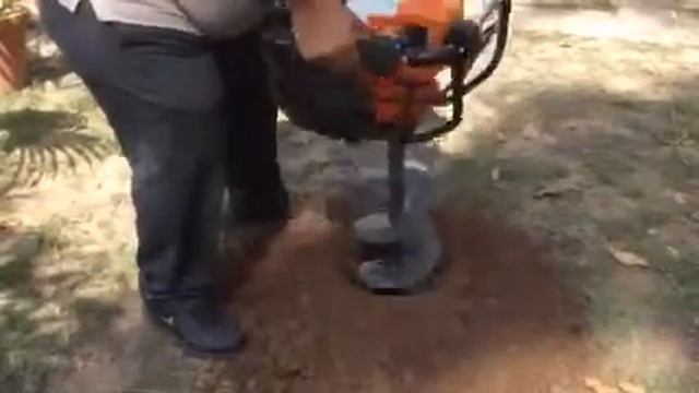 STIHL Earth'Auger Demo смотреть онлайн