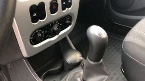 Renault Sandero, 2013, 1.6 MT (84 л.с.) Экспресс обзор от Сергея Бабинова, Автосалон Boston