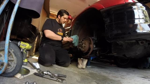 DIY EASY Brake Upgrade For A SF5 Subaru Forester (@4:36)