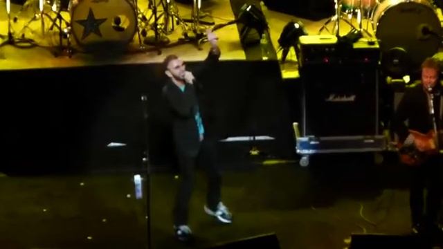 Ringo Starr his All Starr Band Yellow submarine Full HD So Paulo 12112011 смотреть онлайн