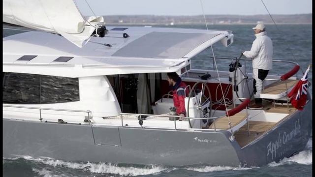Yacht Moody Decksaloon 45 Review 2022 обзор парусной яхты для чартера и путешествий обучение яхтинг