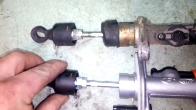 Замена главного цилиндра сцепления на KIA Cerato (КИА Черато (Церато)) смотреть онлайн