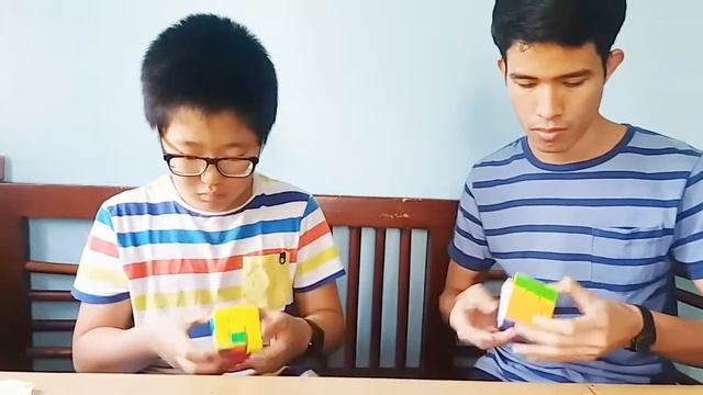Cube Invasion - It's everywhere!!! смотреть онлайн