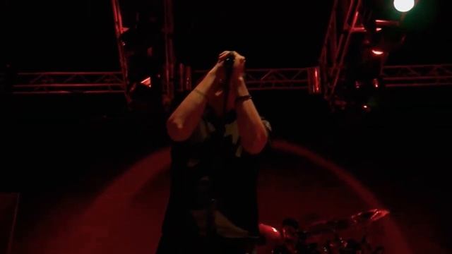 Breaking Benjamin- Ashes of Eden Live (HD) смотреть онлайн