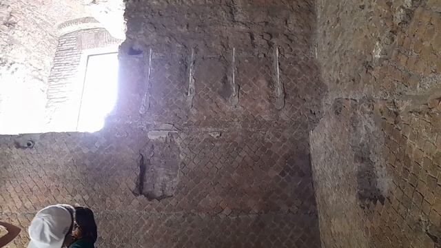 Удивительный Рим. В Риме открыли для посещения мавзолей Августа. Июль 2021 смотреть онлайн