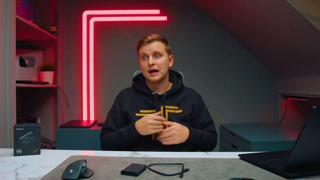 BEST New Portable SSD for Creators ? There's a BUT...| Samsung T9 External SSD Review смотреть онлайн