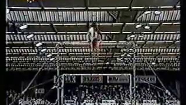 Henrietta Onodi - 1989 European Championships AA - Uneven Bars смотреть онлайн