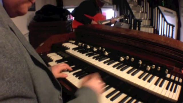 "The Cat" Organ Grinding Session with Artie Zaitz смотреть онлайн