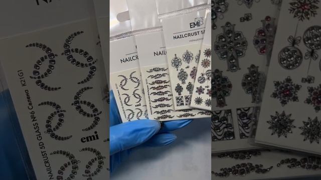 Быстрые дизайны набором Under Hypnosis + стемпинг и новогодние декорации смотреть онлайн