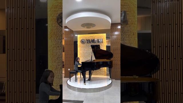 Lindsy Alexa D'Letizia ~ POP CORN by Akira Yuyama смотреть онлайн