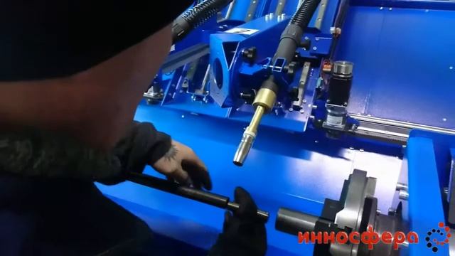 Работа станка с ЧПУ для автоматической сварки удлинителей и шнеков для мотуборов смотреть онлайн