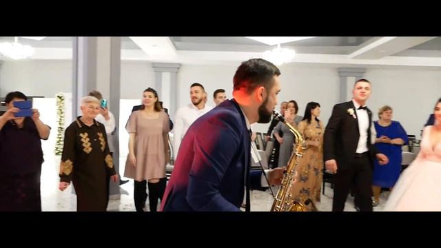 DANCE MONKEY SAX - музичний подарунок від брата нареченої, на весіллі Віталія та Анастасії смотреть онлайн
