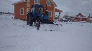 уборка первого снега ЛТЗ 55