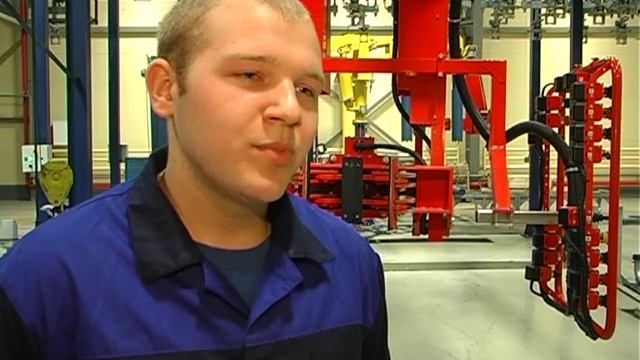 Слесарь-испытатель - звучит гордо смотреть онлайн