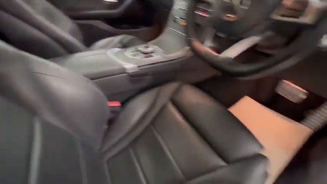 68 MERCEDES-BENZ 2.1 GLC 220 D 4MATIC AMG LINE PREMIUM 4dAUTO 170 BHP PAN ROOF+BLACK PK+20'S+MEM PK смотреть онлайн