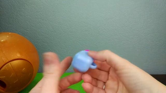 WOW!Огромный шар LOL Surprise с большой куклой!LOL Fake подделка LQL смотреть онлайн