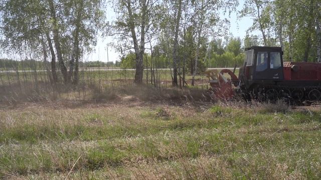 Российский гусеничный мульчер ТЛП-4М смотреть онлайн
