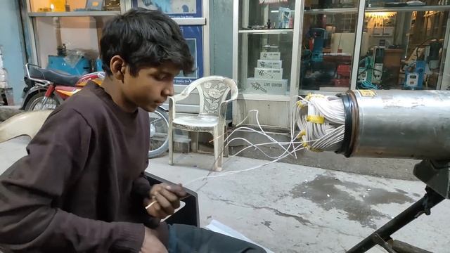 Incredible 14 year Boy Rewinding 25HP Submersible Motor/ Restoration Submersible Motor. смотреть онлайн