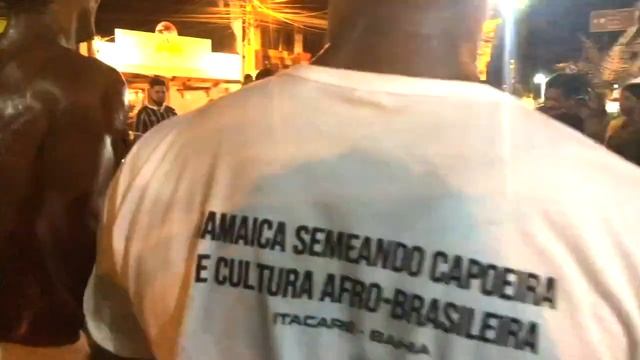 STREET CAPOEIRA IN ITACARE, BAHIA смотреть онлайн