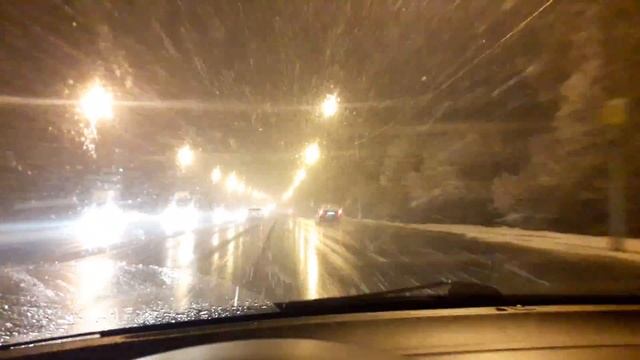 Пора сажать картошку! Снегопад в Москве 12 мая 2017 смотреть онлайн