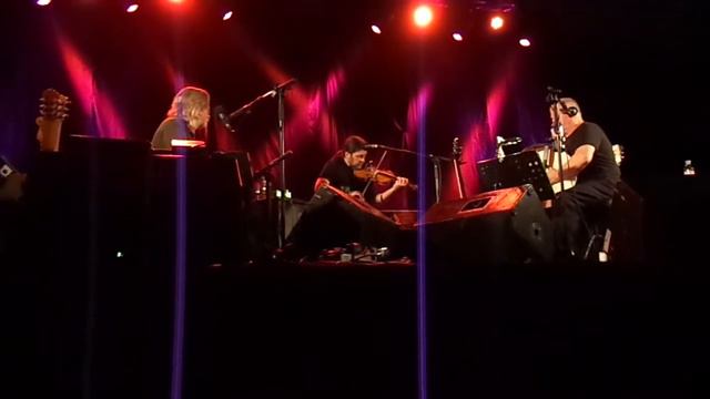 Seamie O'Dowd - fiddle tunes - with Christy Moore & Declan Sinnott смотреть онлайн