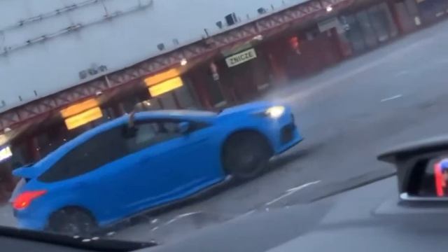 Ford Focus RS Mk3 Drift Mode donuts смотреть онлайн