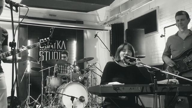 СтереоШейк - Чудесная страна (гр. Браво: Е. Хавтан, Ж. Агузарова) смотреть онлайн