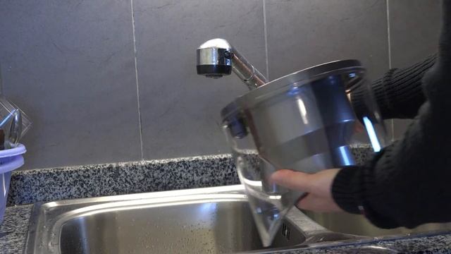 Dyson AM10 Humidifier Unboxing And Assembly