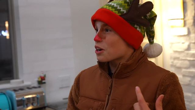Christmas Among Us In Real Life! смотреть онлайн