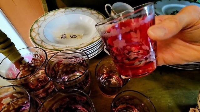 Ах,Какая Барахолка!!Гигантские Духи для Её Величества!