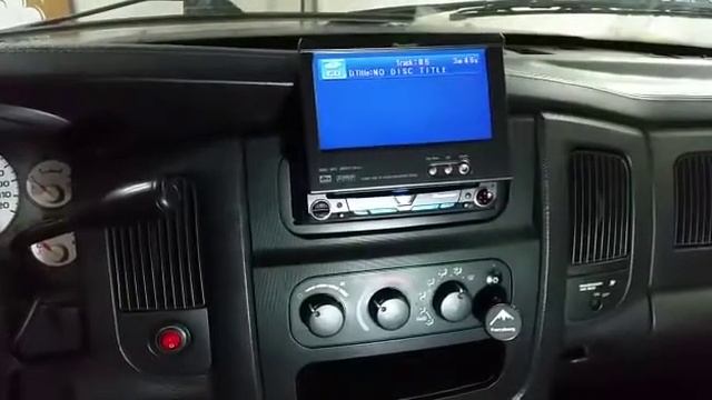 Новая старая магнитола Pioneer AVH-P5700 DVD в Dodge Ram смотреть онлайн