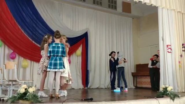ДЕНЬ РОЖДЕНИЯ ШКОЛЫ 481?!!! смотреть онлайн