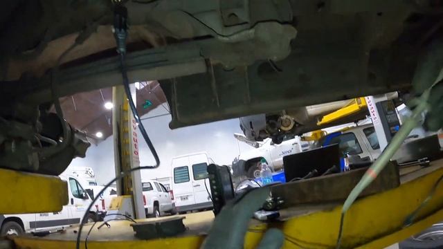 Mercedes Benz Sprinter Testigo ABS y ESP encendido / ABS and ESP warning light on смотреть онлайн