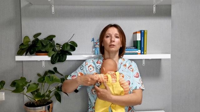 Колики у малышей. Причины возникновения и помощь ребенку. смотреть онлайн