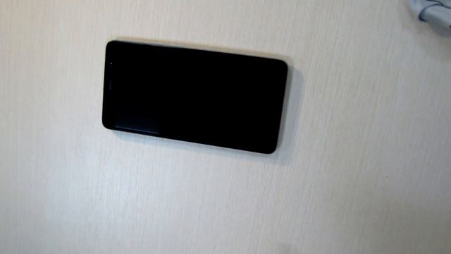Как наклеить защитное стекло на Xiaomi Redmi Note 3 смотреть онлайн