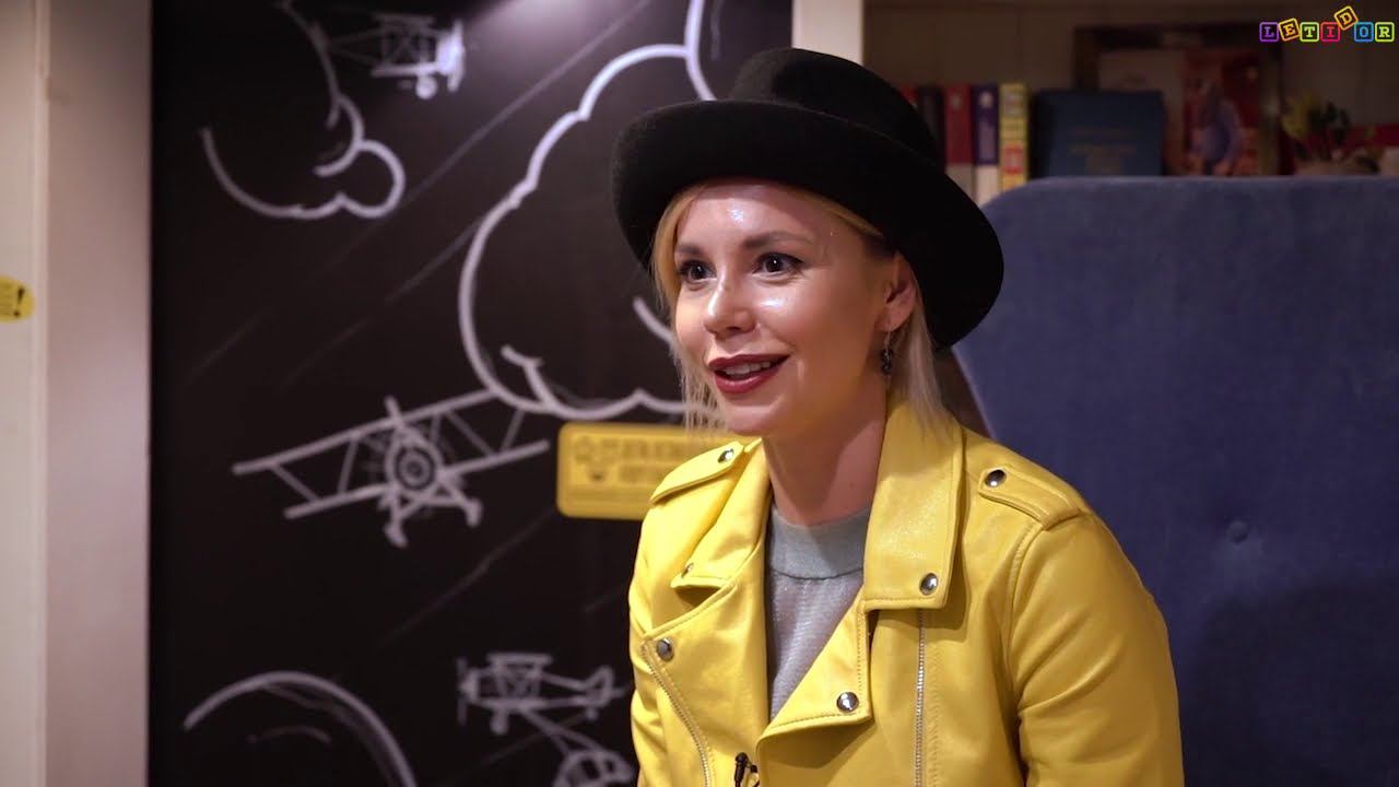 Натали Неведрова и Мари Николь 