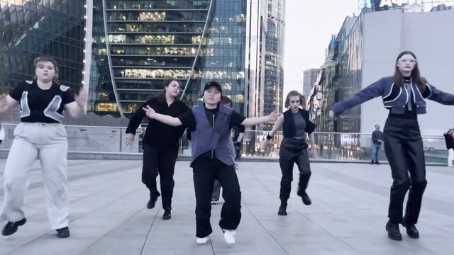 STRAY KIDS - 'FREEZE' | DANCE COVER | K-POP IN PUBLIC | ONE TAKE смотреть онлайн