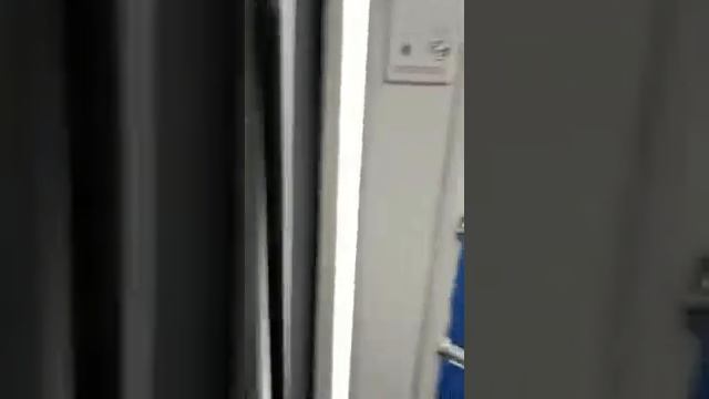 Вагоны и поезд метро. Серия Москва. Метрополитен. Пассажиры московского метро смотреть онлайн
