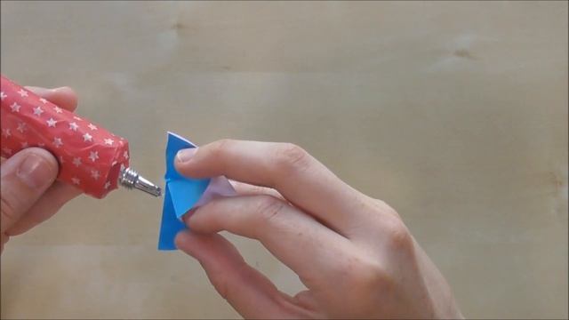 Kleine Blumen basteln mit Papier ? Deko selber machen - Bastelideen смотреть онлайн