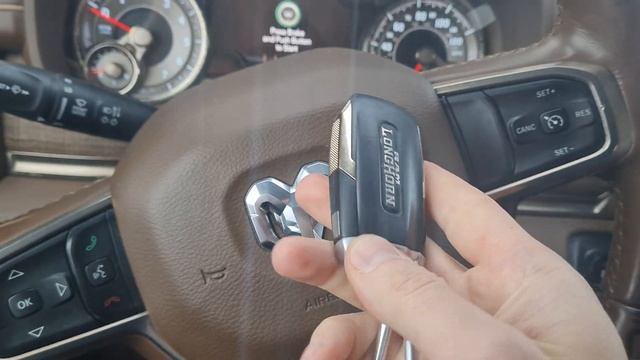КЛЮЧ DODGE RAM LONGHORN 1500 КУПИТЬ ДУБЛИКАТ ЧИП КЛЮЧА ЗАЖИГАНИЯ. ДОДЖ РАМ СДЕЛАТЬ СМАРТ АВТОКЛЮЧ смотреть онлайн