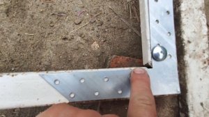 Забор без сварки из профлиста. Собираем калитку.