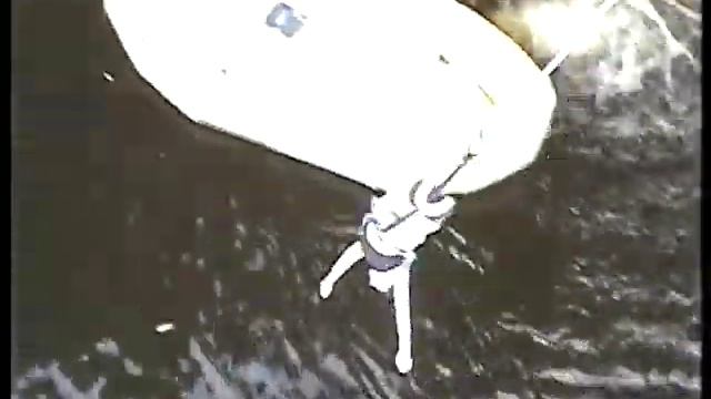 Bungy Jump Cairns Australia - Anna Karlsson's first jump смотреть онлайн