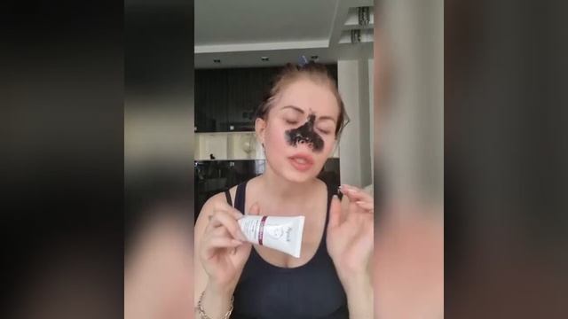маска сужает, очищает поры. смотреть онлайн