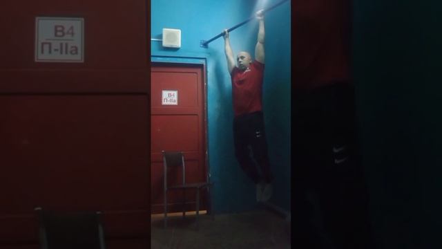Подтягивание по правилам полиатлона, 4 мин (смотрим сколько?) смотреть онлайн