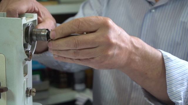 Почему шумно шьёт Чайка ПМЗ и как это устранить? смотреть онлайн