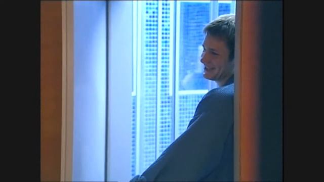 Любка делает это в джакузи / Жизнь после голода: дополнительные материалы • 2005 смотреть онлайн