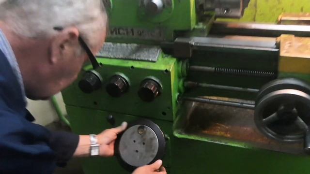 День 5 утро первый запуск токарного станка! смотреть онлайн