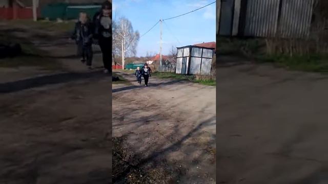 Приехала подруга Вика #1 смотреть онлайн